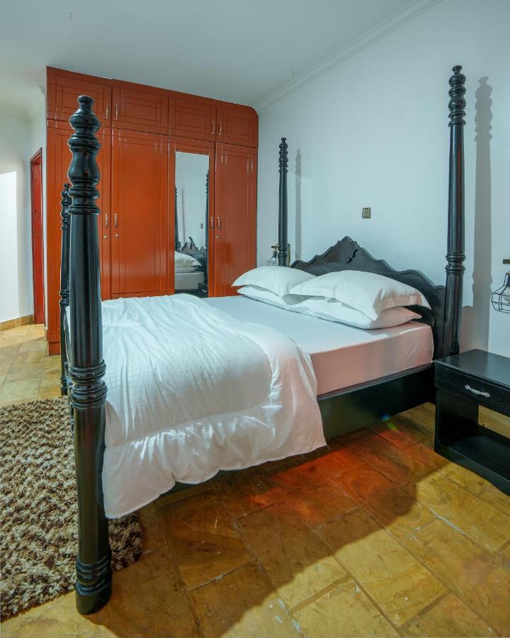 Sprunger Avenue - Tulia Homes Moshi Eksteriør bilde